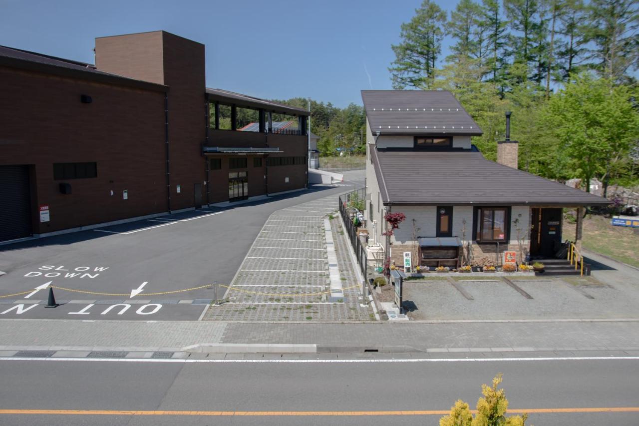 Guesthouse　You&I Fujikawaguchiko Bagian luar foto