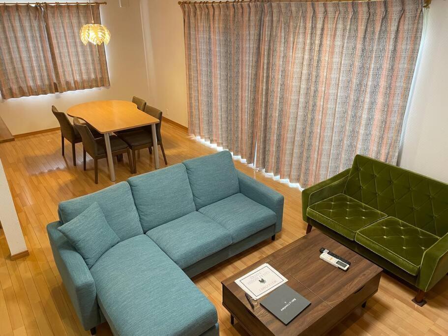 Guesthouse　You&I Fujikawaguchiko Bagian luar foto